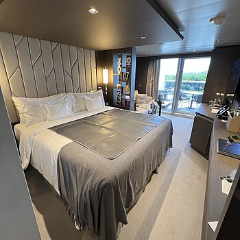 Ocean Grand Terrace Suite