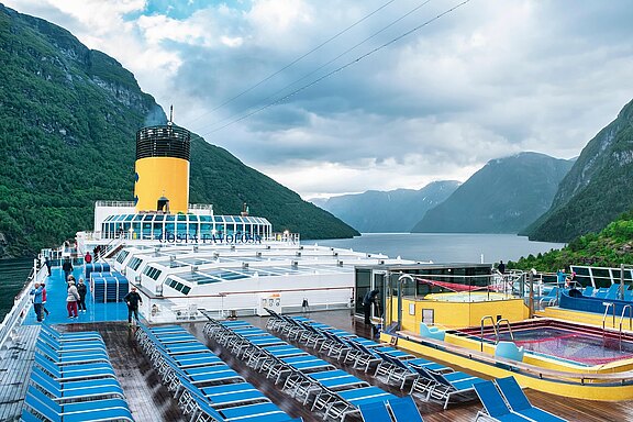 cruise-7491251_1280.jpg